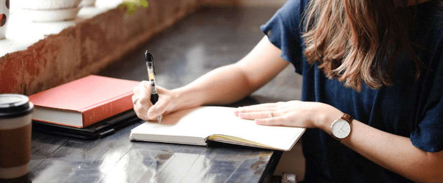 blog-english-year-12-5-must-dos-to-prepare-for-your-HSC-english-exams-writing